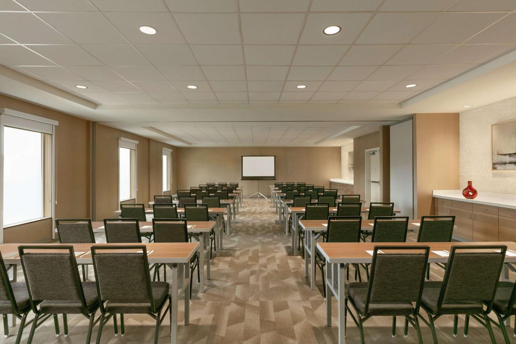 Home2 Suites By Hilton Chantilly Dulles Airport Eksteriør bilde